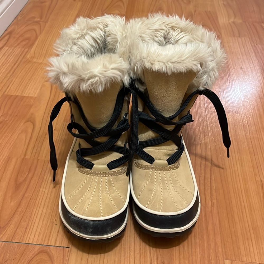 Sorel Boots size 7